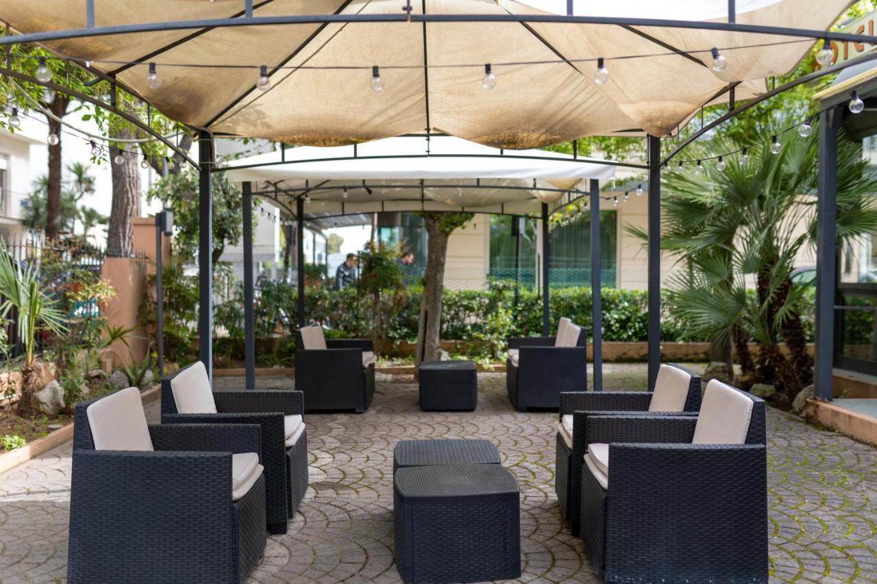 Merope Hotel 3*